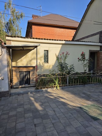 Дом на Черёмушках Дом Мебели - фото 1