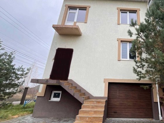 Без комісії, кутовий таунхаус з гаражем, 180м², 4 кімнати, 2 сотки Софиевская Борщаговка