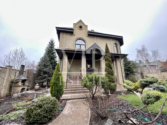 Продам дом 570 м.кв.,11 соток, Сокольники,Шатиловка,Центр Харьков