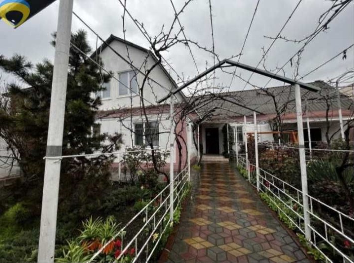 Продам дом с красивым участком - СРОЧНО! - фото 1