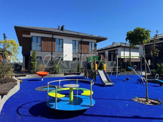 продаж таунхаус БЕЗ КОМІСІЇ б/рем 3 спальні Петропавловская Борщаговка