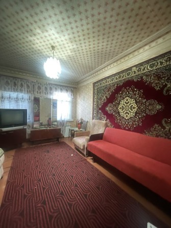 Продається будинок з власним двором - фото 1