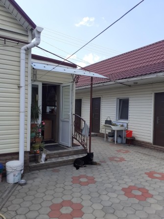 Продам  шикарный  дом Отечественная район  Атб  85000$ торг - фото 1