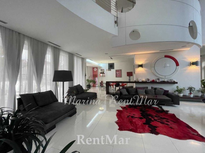 Шикарный дом в элитной локации у моря 12 ст Б Фонтана Видео в ссылке - фото 1