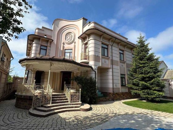 Дом с ремонтом на Фонтане. Львовская. 10 соток Одеса