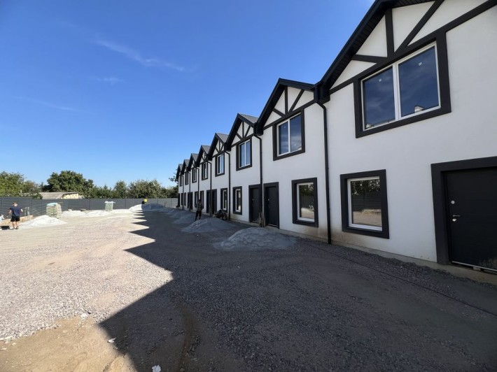 Продам таунхаус 141м2 з БОМБОСХОВИЩЕМ/ ГАЗ/центр. канал./ без комісії - фото 1