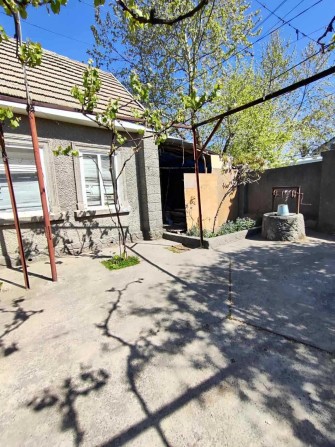 Топ !! Дом на Слободке  есть место под гараж. Хуторская - фото 1