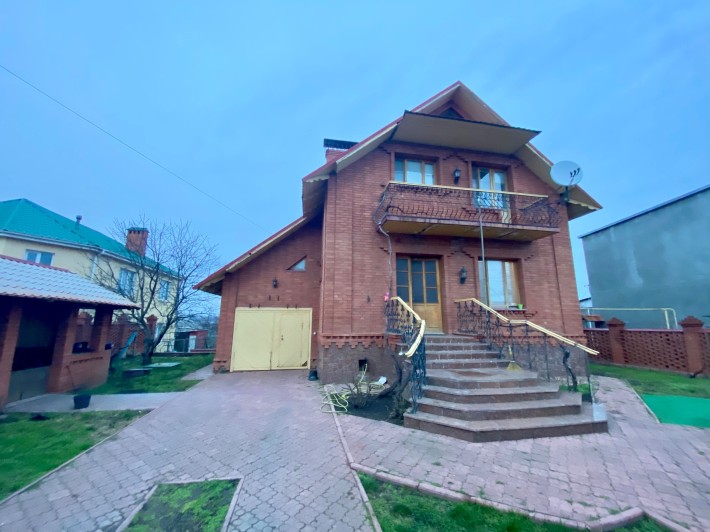 Продается добротный 2 этажный дом в Широкой балке с участком 10 сот.С2 - фото 1