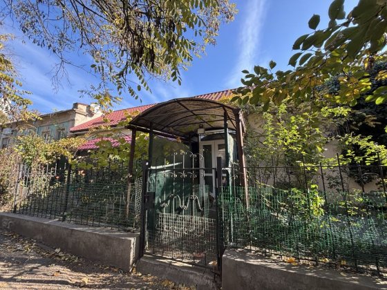 Продам будинок в центрі міста Николаев