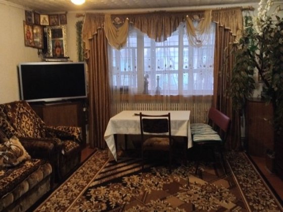 Продам полдома Восточный Харків