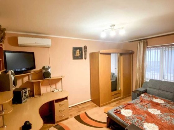 Продам 2-х этажный дом на Левитана Одесса