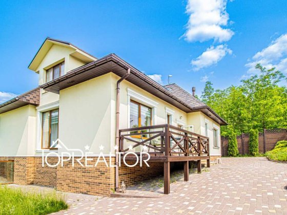 Продаж затишного 2-поверхового котеджу на Флоринці Харьков