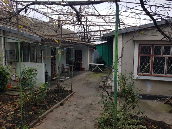 Продам дом  в Одессе берег морского залива Одесса