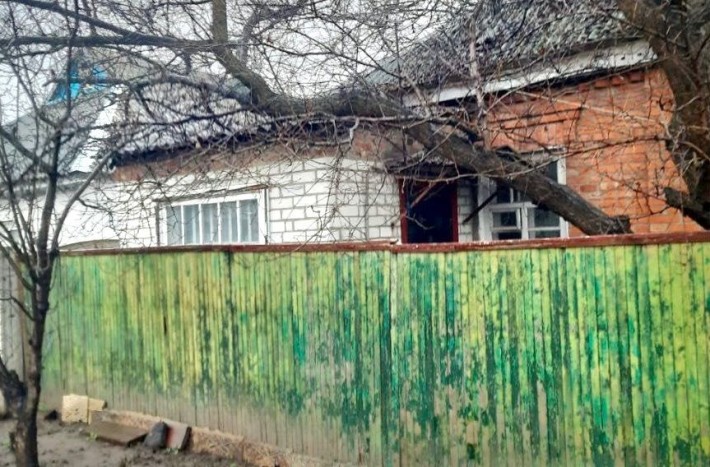 D1M Продам окремий будинок 106 м2, Одеська. Під ремонт. - фото 1