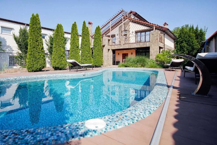 СРОЧНО! ДОМ 300 м² ! БАССЕЙН • 10 СОТОК • Чубаевка! Всего 1 500$ кв.м - фото 1