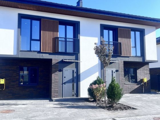 КМ Петропавлівська Борщагівка Garden Village 3к Таунхаус з ремонтом Петропавлівська Борщагівка