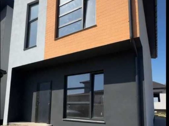 Сучасний таунхаус з ремонтом | Золота Гірка Одеса