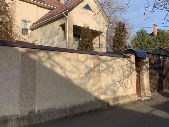 Продам просторный дом с ремонтом и участком на 9 ст Фонтана (199-961) Одеса