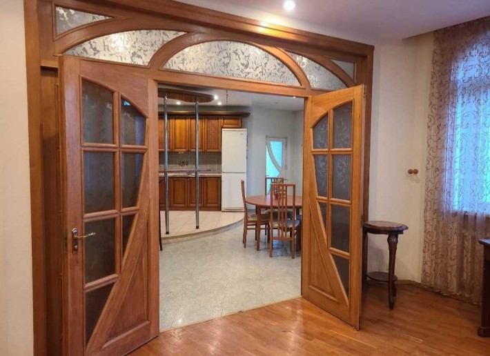 Капитальный дом у моря - фото 1