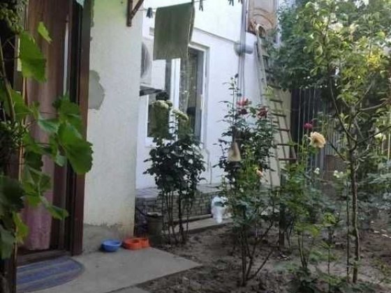 Продам частину будинку з мансардою в районі Фонтану -7 станція Одеса