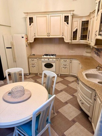 Собственник Продам котедж с бомбоубежищем, метро Студентська ТОРГ - фото 1