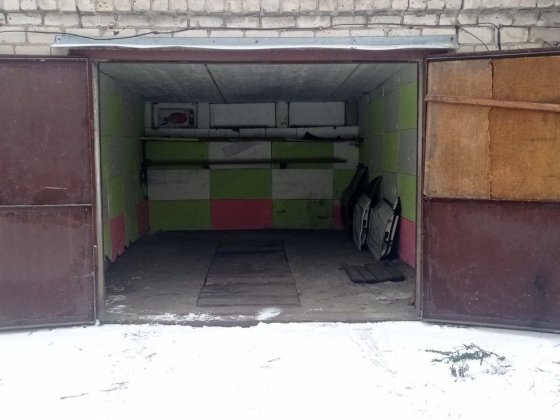 Продам Гараж Соцгород г.к Титат возле гостиницы Родина Каменское