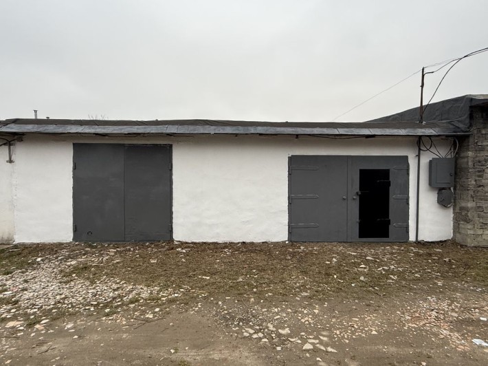 Продам  два гаражі зʼєднані по вул.Павлика р-н загробища біля гімназії - фото 1