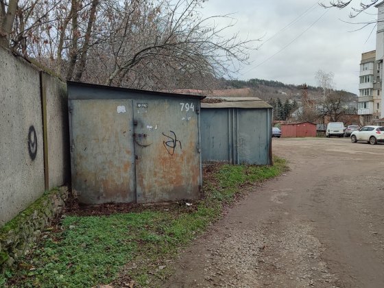 Продам металевий гараж Могилів-Подільський