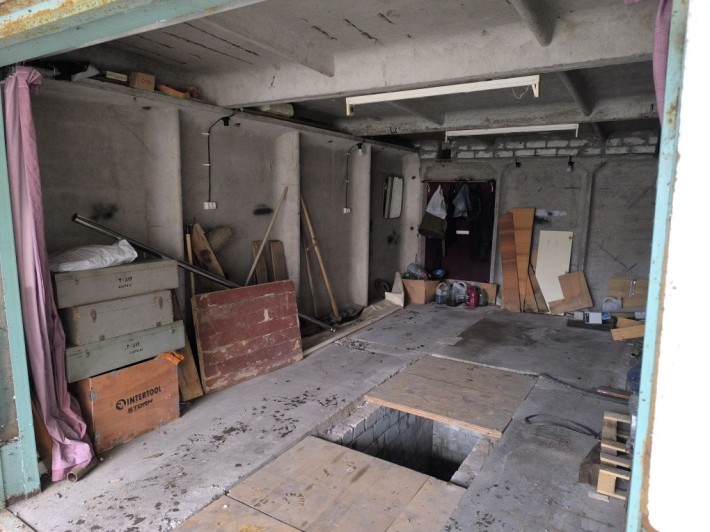 Продам гараж на Площади 6000 - фото 1