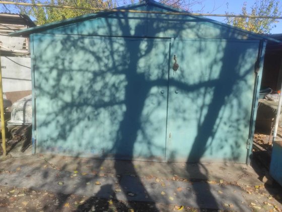 гараж металевий продам Умань