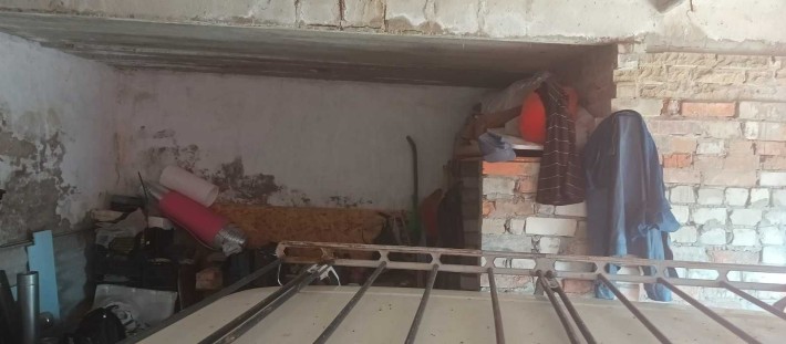 Гараж Чугуев ул. Победы - фото 1