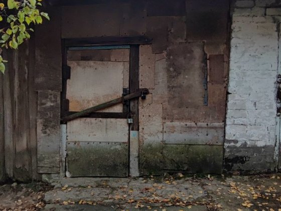 Сарай погреб місце для зберігання Шостка