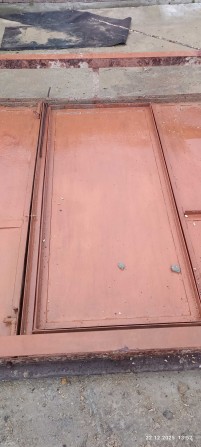 Гаражные ворота б/у - фото 1