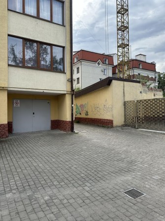 Продам гараж по вул.Шевченка 47А з ремонтом в будинку - фото 1