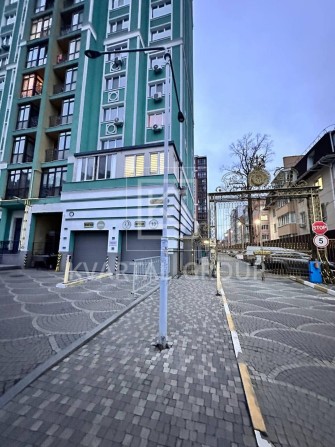 Продаж паркомісця в підземному паркінгу ЖК Версаль - фото 1