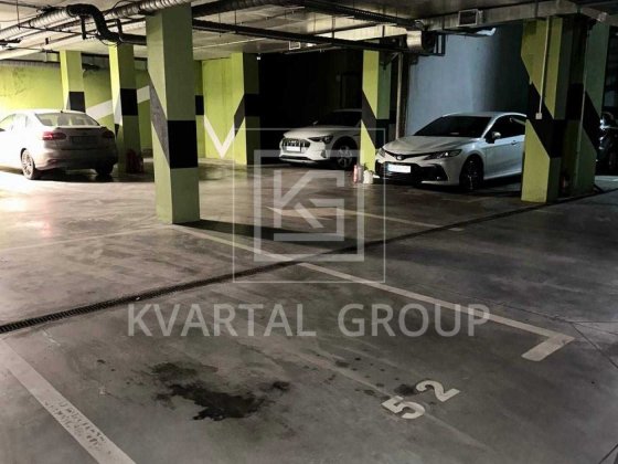 Продаю паркомісце в підземному ПАРКІНГУ, м. Ірпінь, ЖК Версаль Парк Ирпень