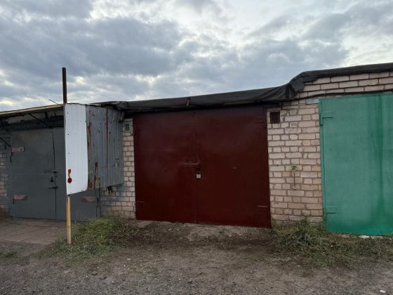 Продам гараж в корпоративе Горняк Кривой Рог