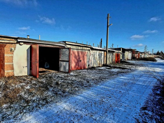 Продам гараж, поруч з Метро, кооператив "Олімпійський" (Восход") Полтава