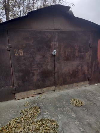 Продам гараж центр - фото 1