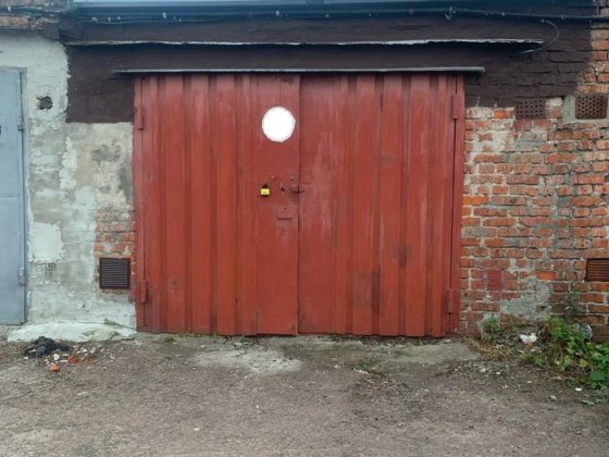 Гараж кирпичный капитальный Чернігів