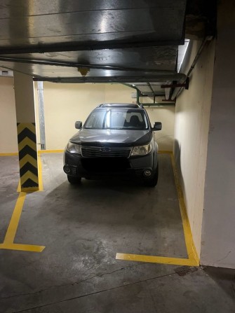 Продам паркомісце Срібнокільська,1 - фото 1