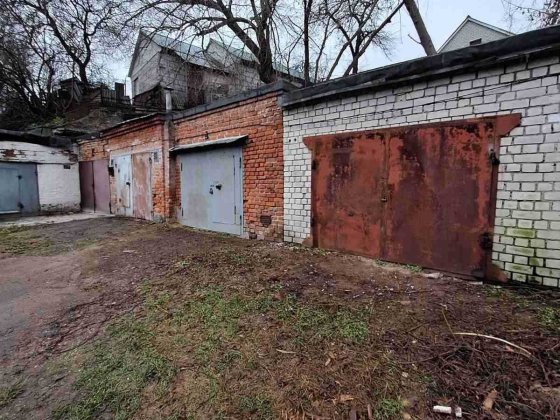 Продам гараж в центрі міста. Чернігів