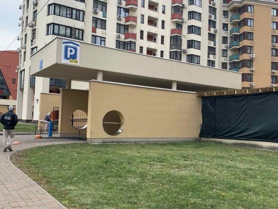 Машиномісце 22,6м2 по вул.Здановської 71-б (G4) в ЖК  Сонячна Брама Киев