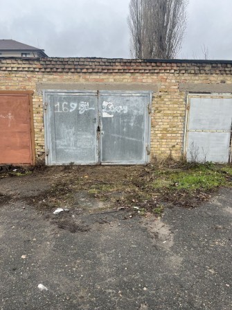 Гараж ГК "Метролог", вул. Метрологічна, Феофанія, ЖК Кришталеві джерел - фото 1