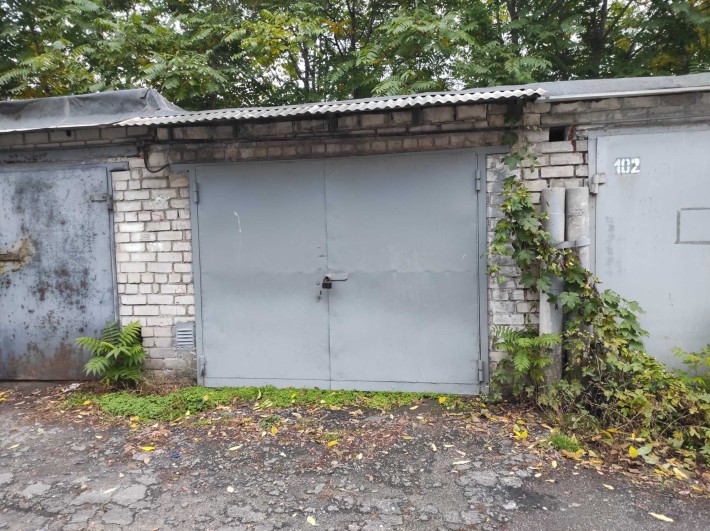 Продам капітальний двоповерховий Гараж в ГК "ЗАЛІЗНИЧНИК" - фото 1
