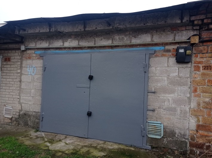 Капитальный гараж, кооператив " Локомотив", ул.Деповская - фото 1