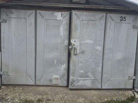 Продам гараж на Луговій 15 за 5000$