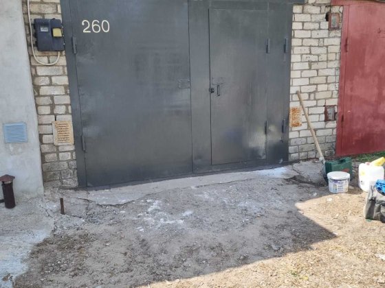 Продаю срочно капитальный гараж в автокооперативе " Стапель "  Соляные Миколаїв