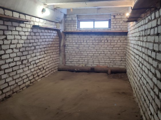 Продам гараж ул.Ньютона 133 Харків