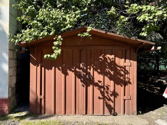 Продам розбірний утеплений металевий гараж (самовивіз)